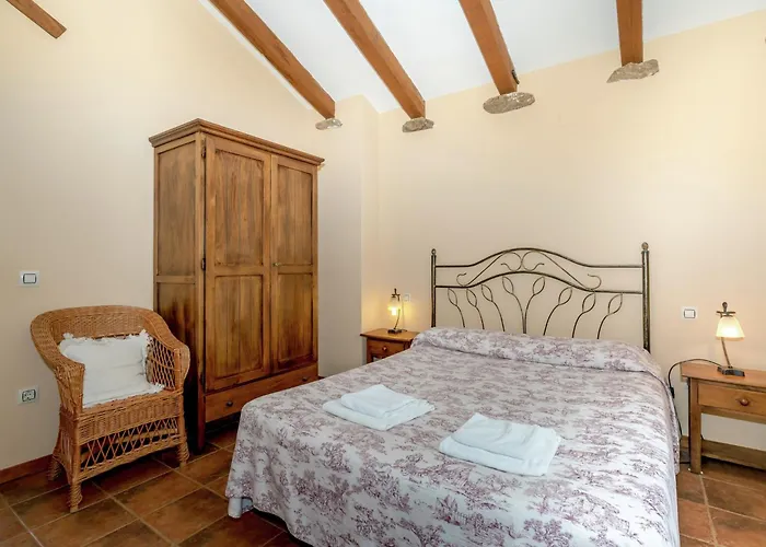 Rural Holiday Home In Casas Del Monte Casas del Monte